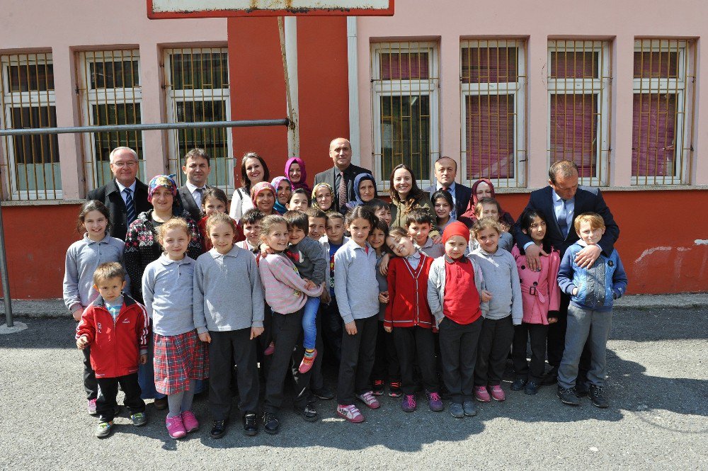 Yayla Çocukları Havuzla Buluştu