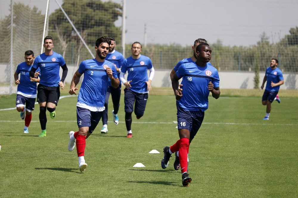 Antalyaspor’da Medipol Başakşehir Maçı Hazırlıkları