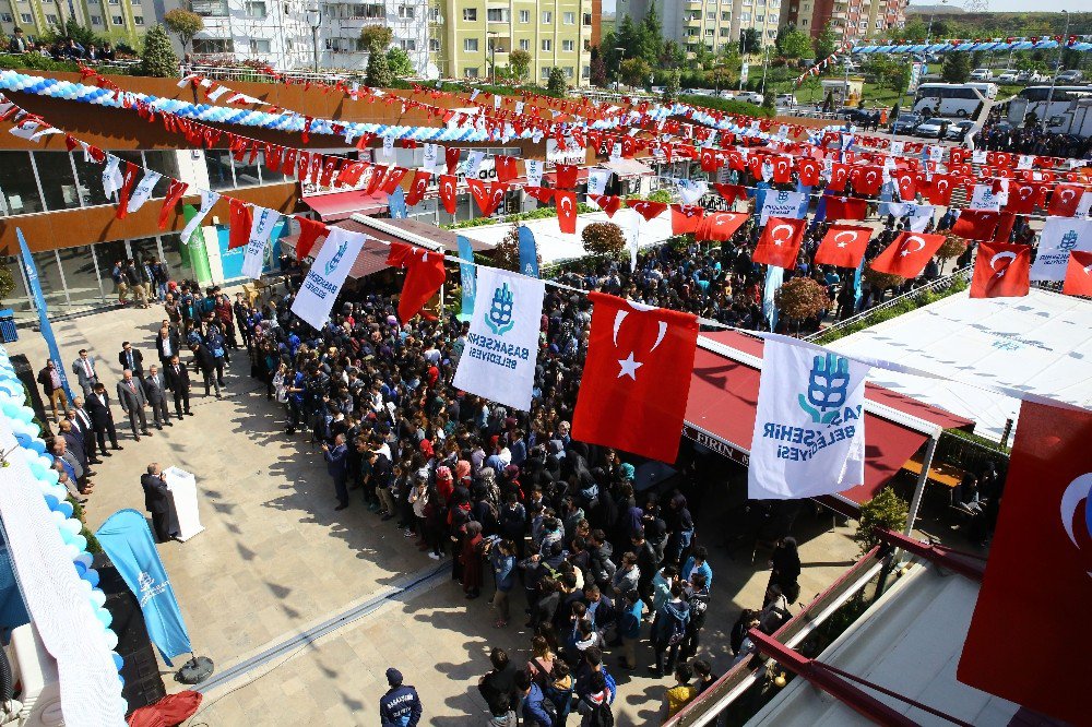 Bütef Üniversite Adaylarına Kapılarını Açtı