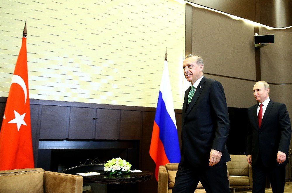 Erdoğan, Putin İle Bir Araya Geldi