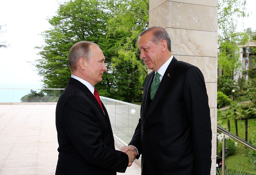 Erdoğan, Putin İle Bir Araya Geldi