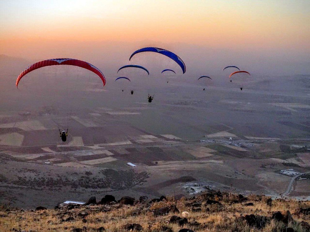 Yamaç Paraşütünde Gaün Gururu