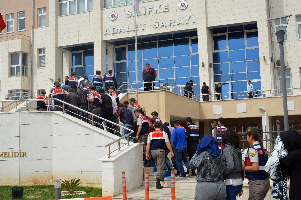 Mersin’de Fuhuş Çetesine Operasyon