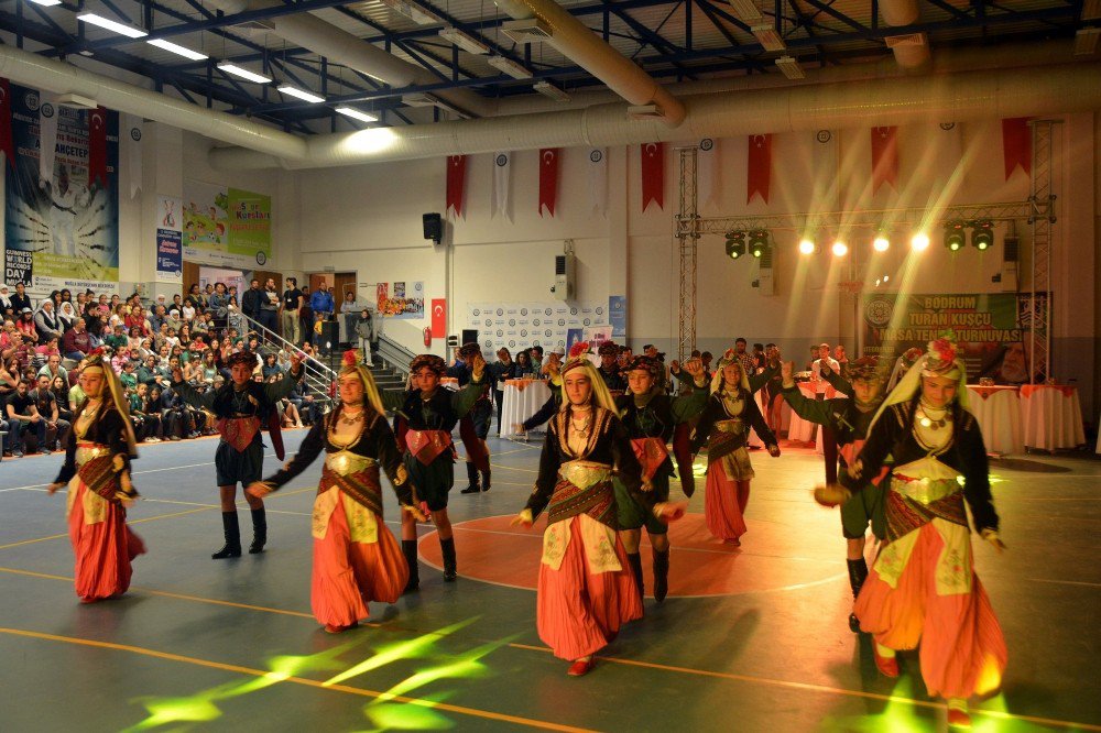 Dünya Dans Günü Coşkuyla Kutlandı