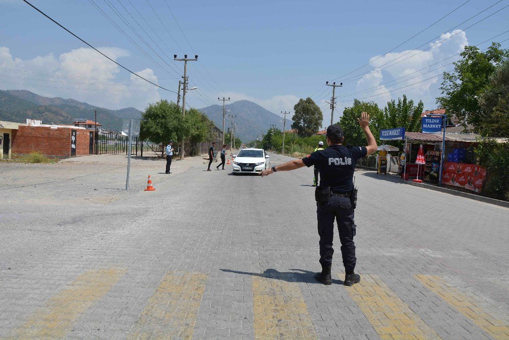 Ortaca’da Emniyetten Trafik Ve Asayiş Uygulaması