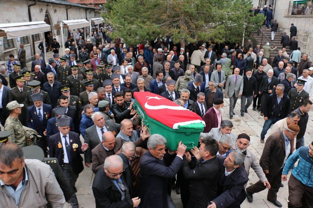 Kore Gazisi Son Yolculuğuna Uğurlandı