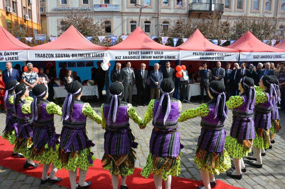 Trabzon’da "Lise Tanıtım Günleri" Başladı