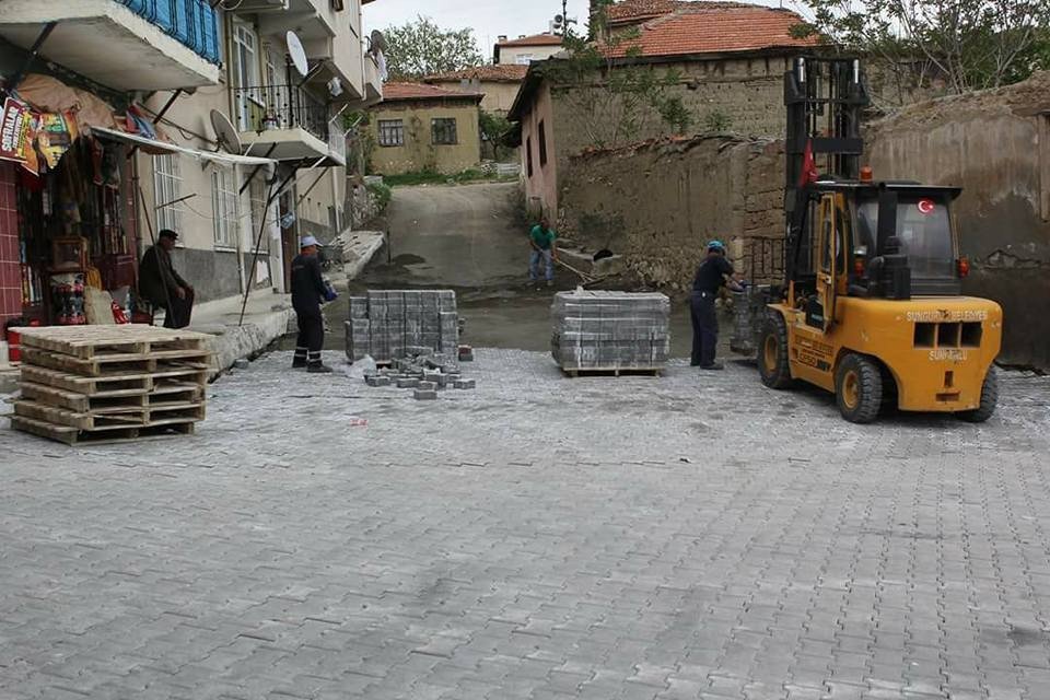 Sungurlu’da Parke Yol Ve Çevre Düzenleme Çalışmaları