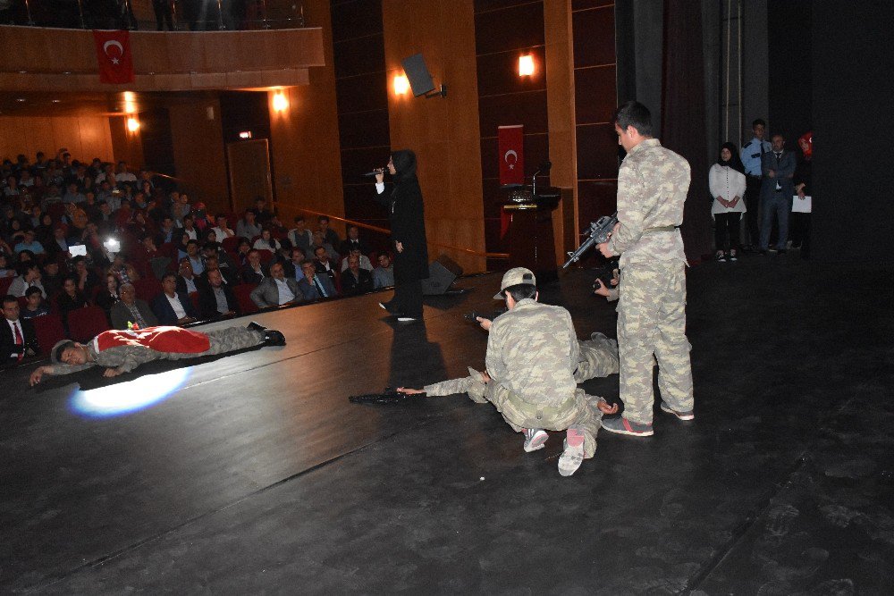 Kahta İlçesinde ‘15 Temmuz Ve Şehitleri Anma’ Konulu Program