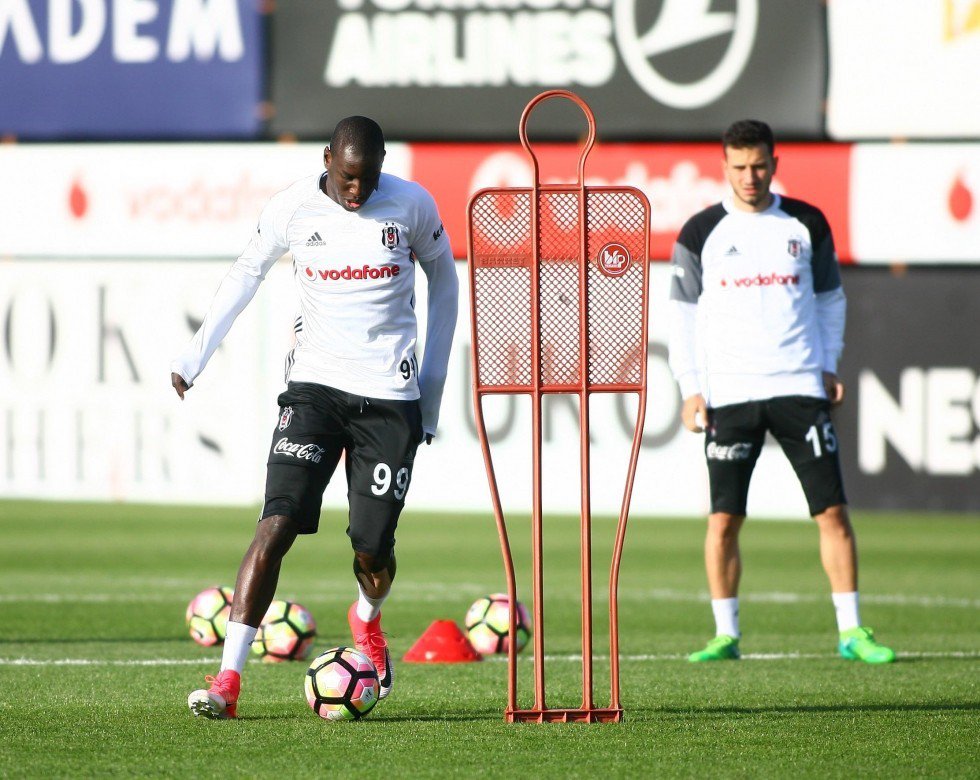 Beşiktaş’ta Derbi Hazırlıkları Sürüyor