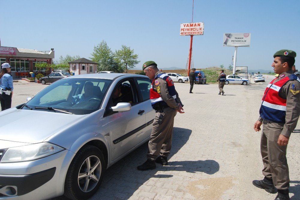 Malkara Kaymakamı Erkan Karahan, Asayiş Kontrollerini Denetledi