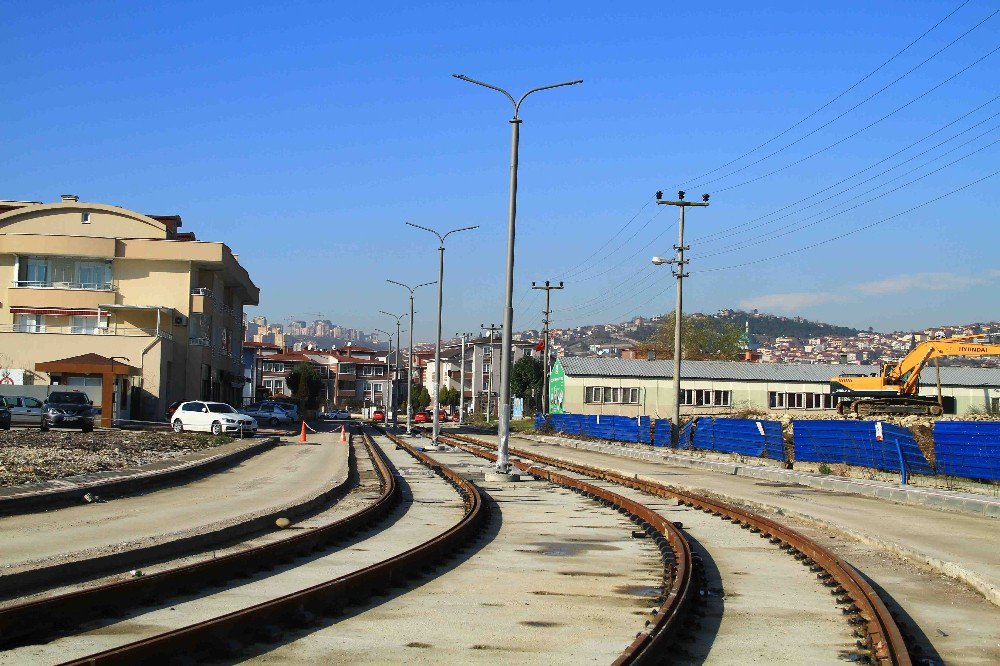 Tramvay Hattında Ray Montajı Tamamlandı