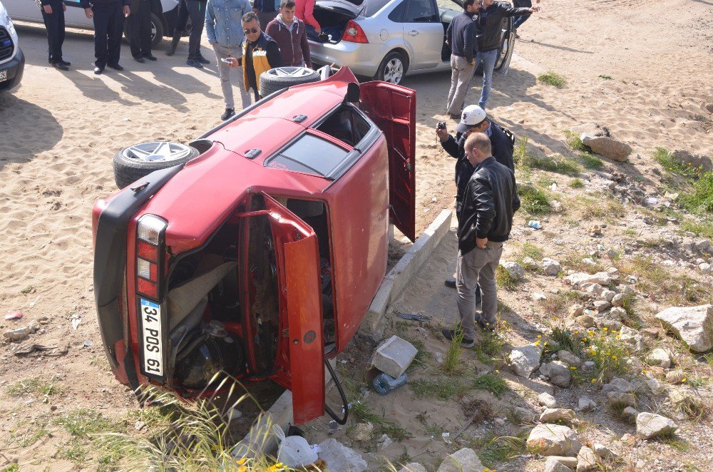 Sinop’ta Trafik Kazası: 2 Yaralı