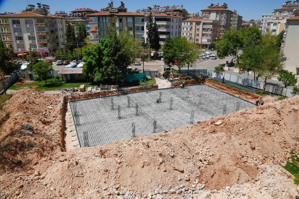 Gazi Mahallesinde Taziye Evi Sorunu Kalkıyor