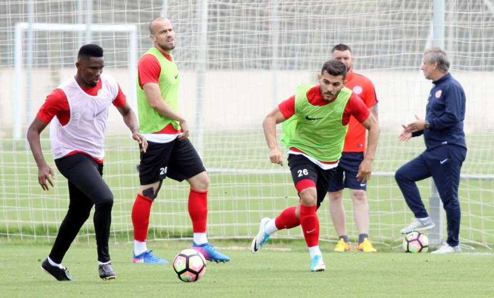 Antalyaspor, Başakşehir Maçı Hazırlıklarını Tamamladı