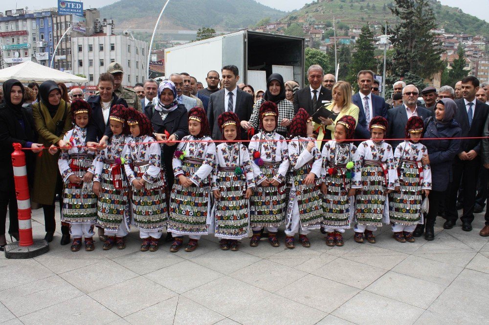 Tokat’ta Şehit Çocukları Yararına Kermes Düzenlendi