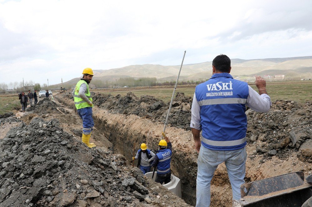 Van’da İçme Suyu Ve Kanalizasyon Çalışması