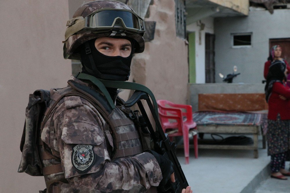 Adana’da Deaş’a Yönelik Operasyon: 12 Gözaltı