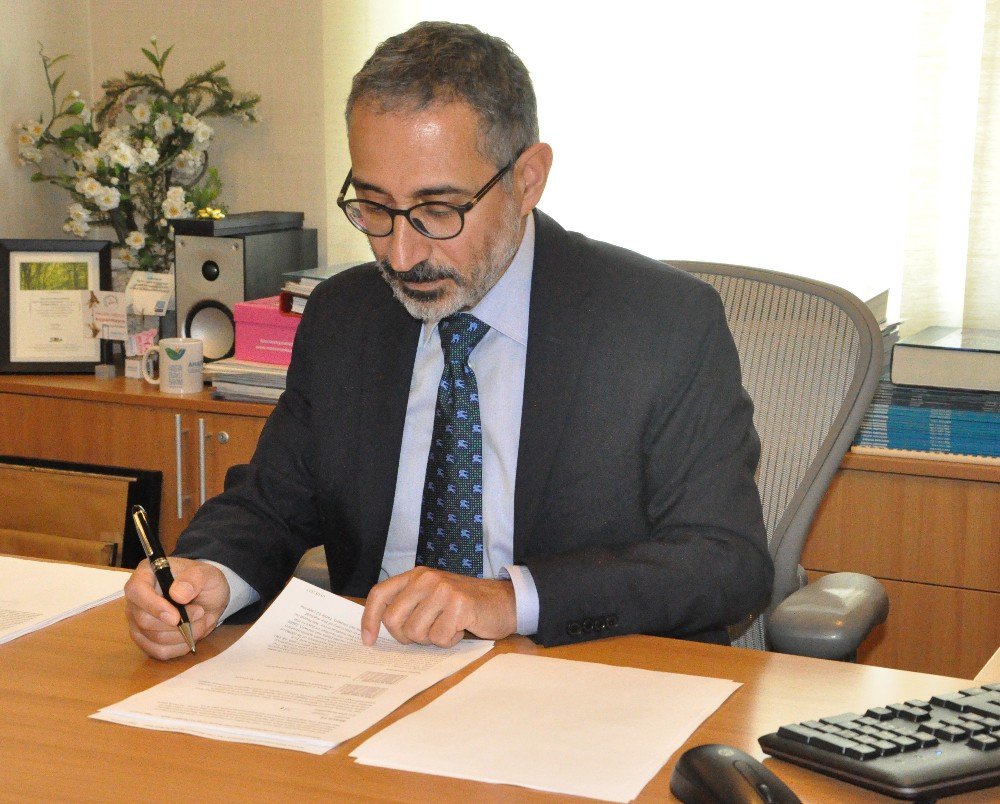 Cerrahi Enfeksiyon Derneği 2. Başkanı Prof. Dr. Metin Çakmakçı, Cerrahi Alan Enfeksiyonu Hakkında Bilgiler Verdi