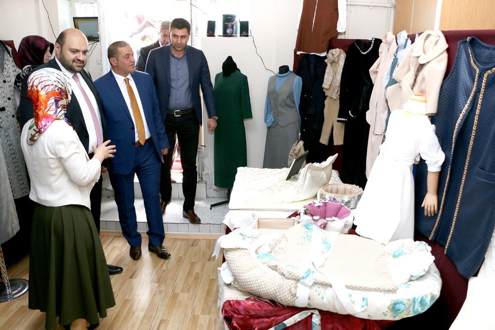 Aziziye’de El Emeği Göz Nuru Sergi