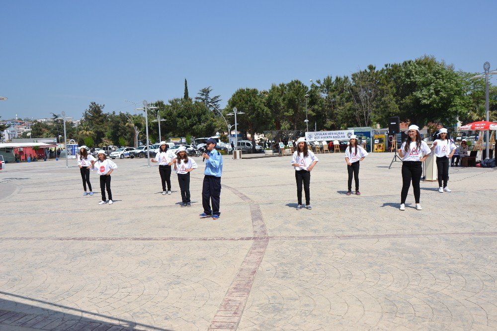 Biga’da Trafik Ve İlk Yardım Haftası