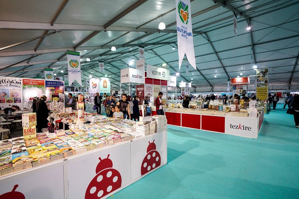 Bakan Tüfenkci 6. Malatya Anadolu Kitap Fuarı’nın Açılışına Katıldı