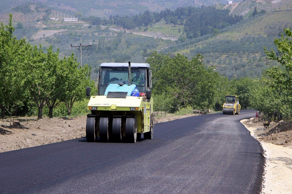 Büyükşehir’in Hizmetleri Köylere Yağmur Gibi Yağıyor