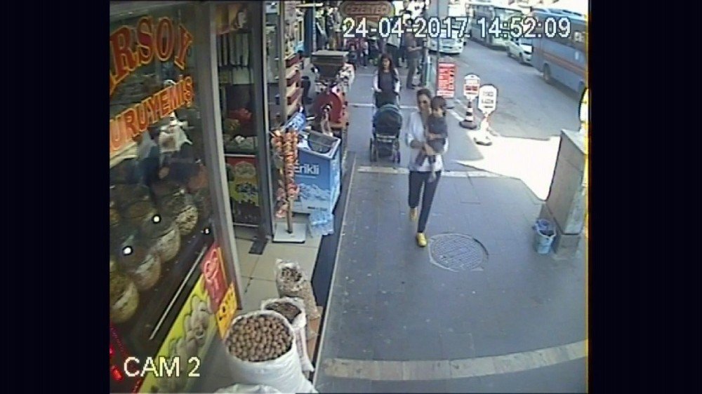 Hırsızlık Zanlısı: "Eşim Mama Ve Bez İstedi Telefon Çaldım"