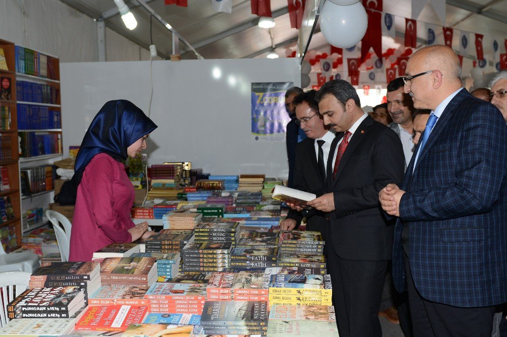 Çorum Belediyesi 7. Kitap Ve Kültür Günleri Başladı