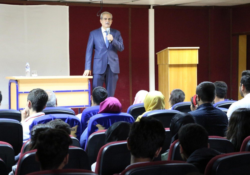 Demirkol Öğrencilerle Bir Araya Geldi