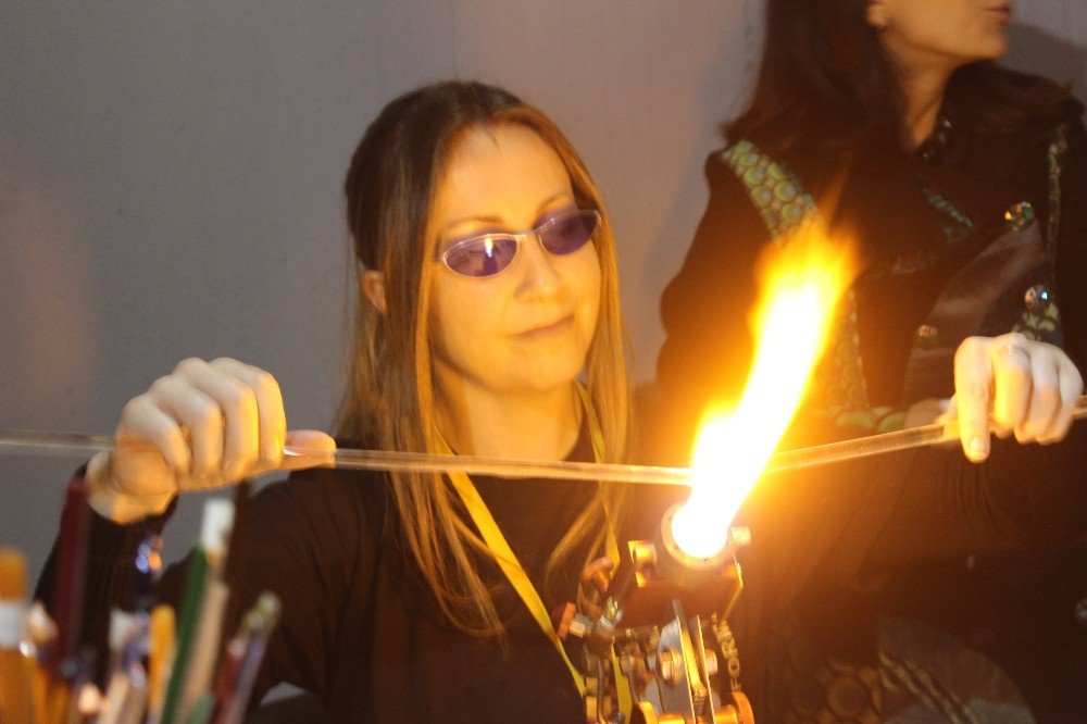 Uluslararası Cam El Sanatçıları Denizli Cam Bienali’nde Buluştu