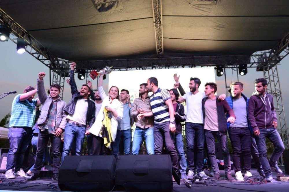 Düzce Üniversitesi Bilim Kültür Ve Sanat Günleri Sona Erdi