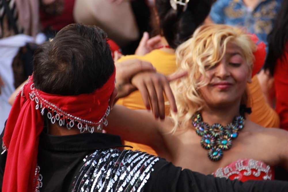 Bin Yıllık Kadim ‘Kakava Ateşi’ Yandı