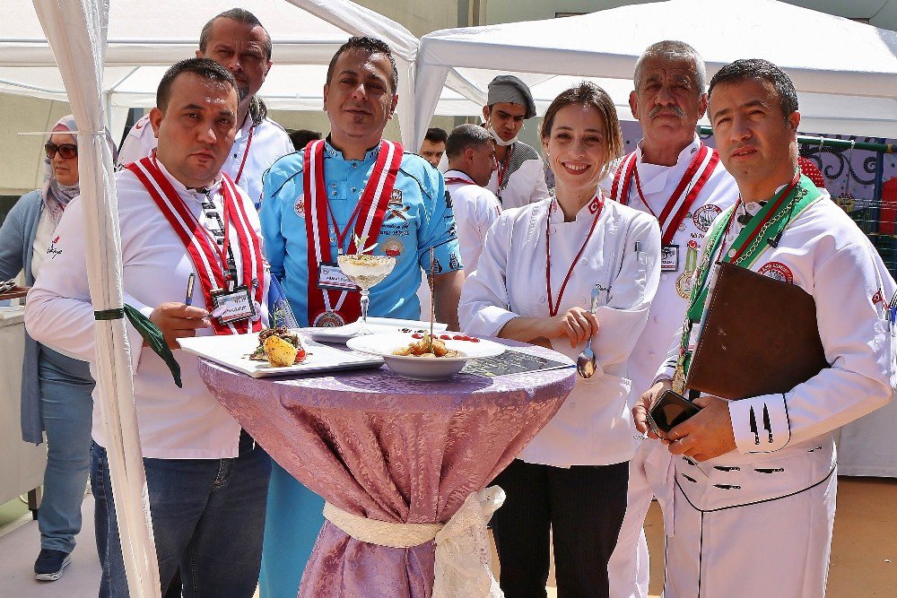 Balıkesir’de Yemek Yarışması Heyecanı