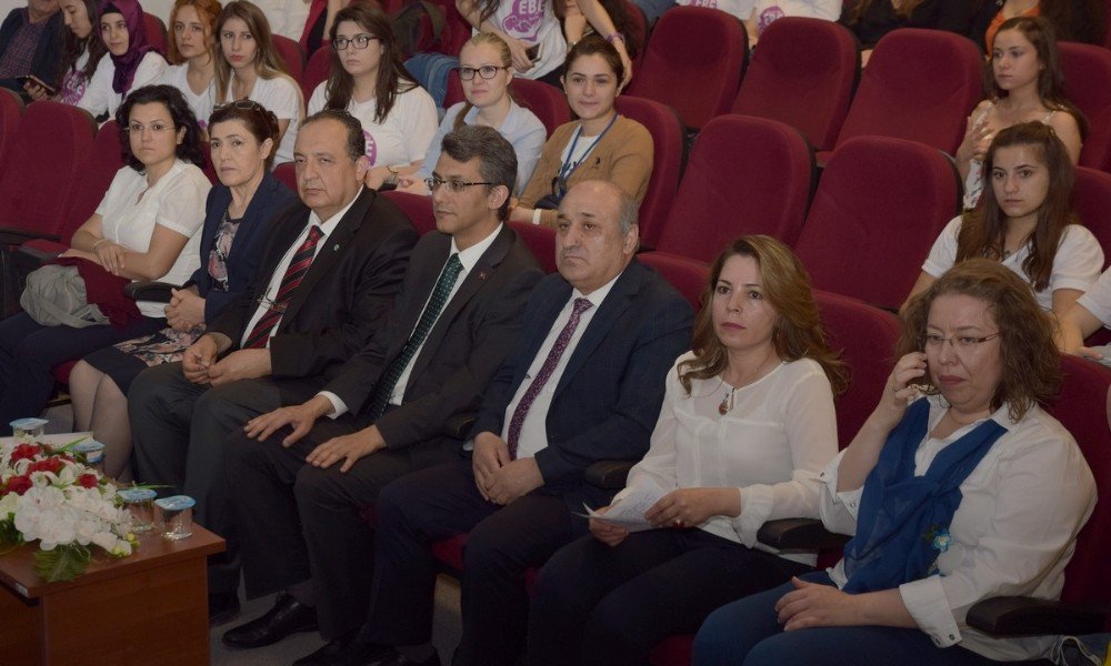 Esogü’de Dünya Ebeler Günü Etkinliği Düzenlendi