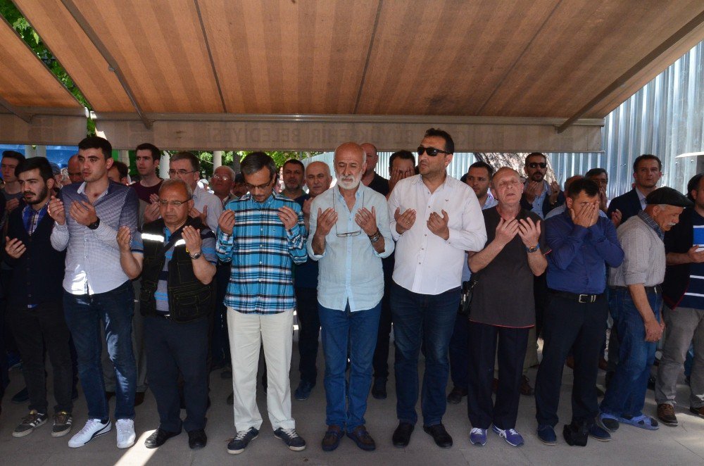 Mehmet Akarsu Son Yolculuğuna Uğurlandı