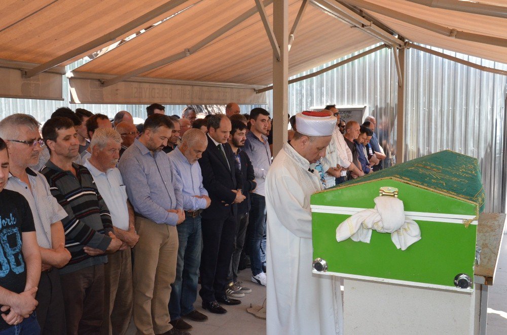 Mehmet Akarsu Son Yolculuğuna Uğurlandı