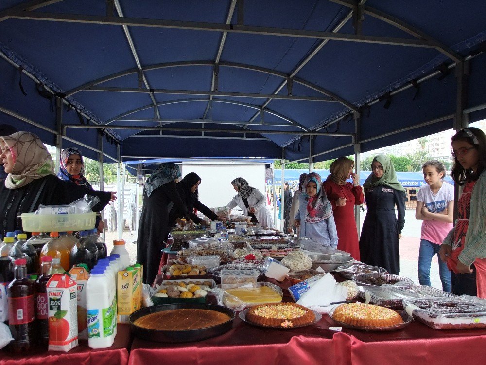 Hümeyra Ökten Kız Anadolu İmam Hatip Lisesi’nde Bahar Şenliği