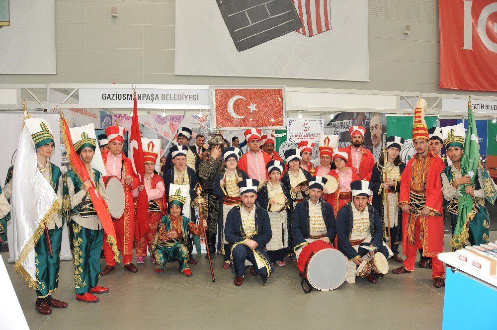 Cumhurbaşkanı Erdoğan, Gaziosmanpaşa Belediyesi Engelli Karma Mehteran Takımı’nı İlgiyle İzledi