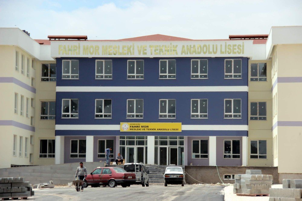 Develi’de 16 Derslikli Teknik Anadolu Lisesi Açılıyor