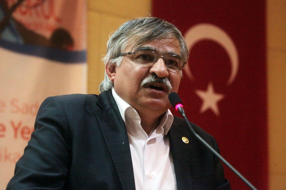 Eğitim Bir-sen Genel Başkan Vekili Selvi, Sendika Üyelerini Onore Etti