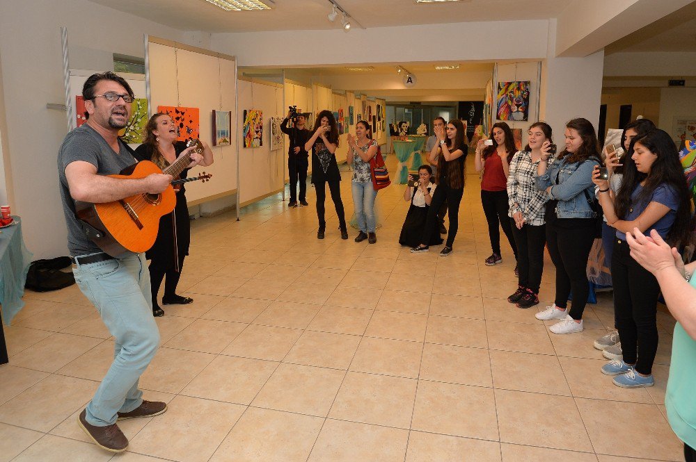 Muratpaşa’da Renkli Resim Sergisi