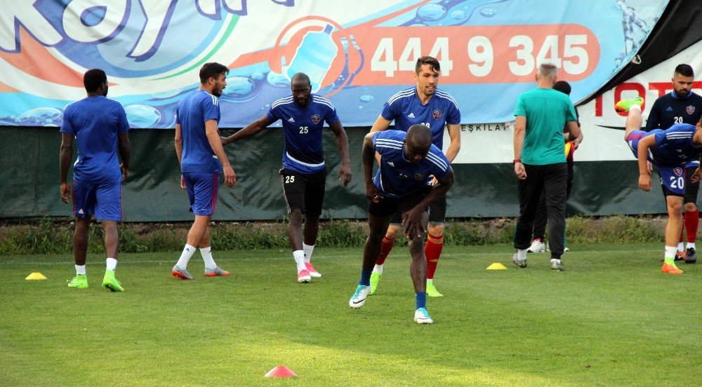 Karabükspor, Traore’yi Gözden Çıkarttı