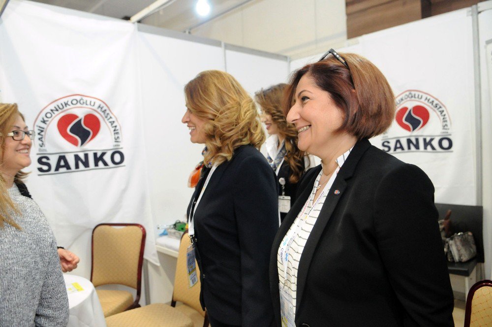 İş Sağlığı Ve Güvenliği Fuarında, Özel Sani Konukoğlu Hastanesi Stant Açtı