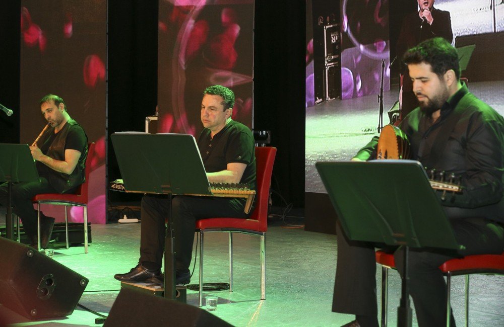 İstanbulensis Şiir Festivali’nde Şairler, Mültecilerle Buluştu