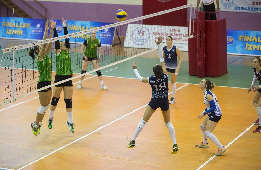 Yaşar’ın Gümüş Kızları Türkiye İkincisi