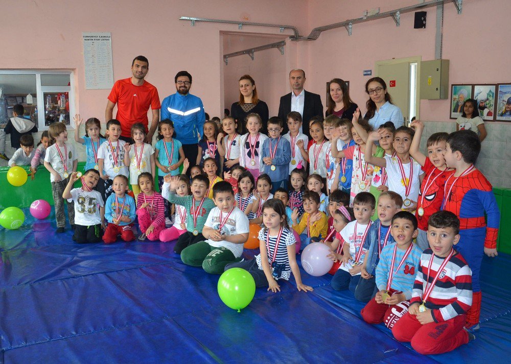 Miniklerin Spor Eğitimleri Sona Erdi
