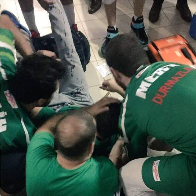 Basketbol Maçında Arbede: 2 Yaralı