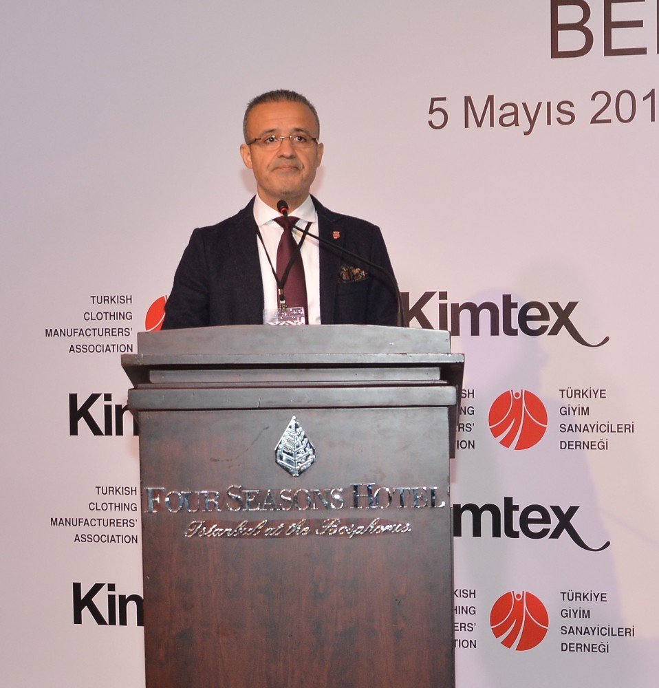 Hazır Giyim İhracatı 2017 Yılının İlk Dört Ayında 5.4 Milyar Doları Aştı