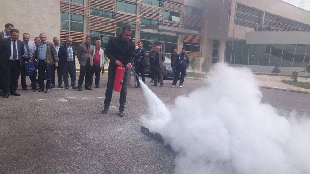 Van’da ‘Afet Bilinci Ve Yangın’ Tatbikatı